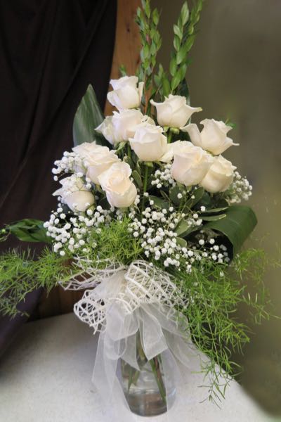 Bouquet De Fleurs Roses Blanches Plein De Sagesse Aux Pensees Fleuries